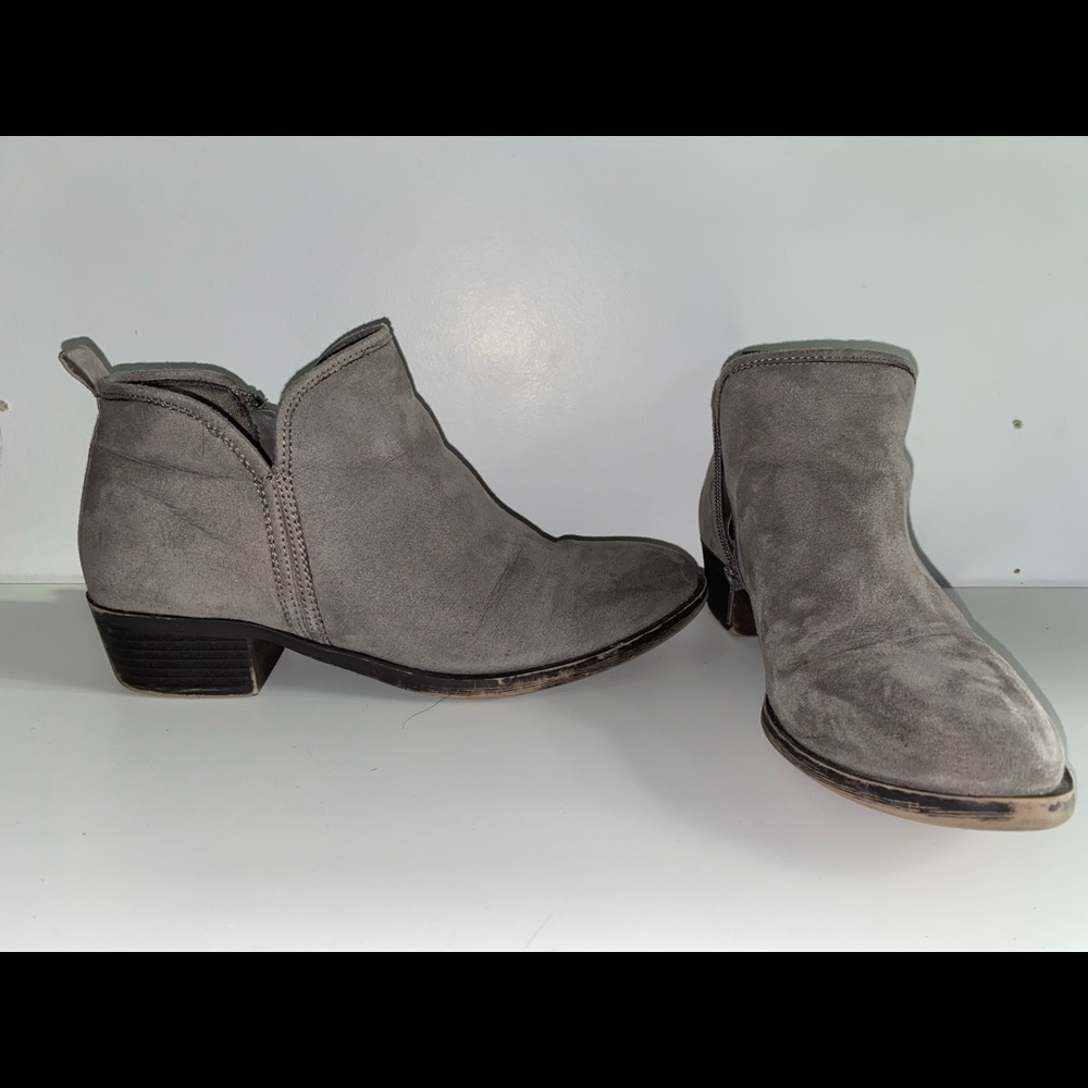 Booties - Picture 7 of 8